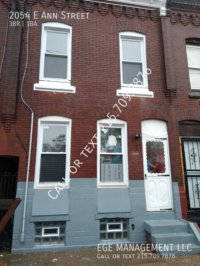 Building Photo - 2054 Ann St