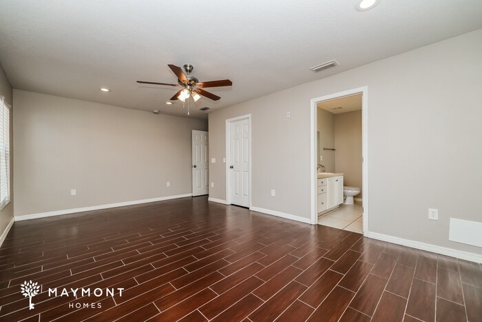 Building Photo - 2502 Brownwood Dr