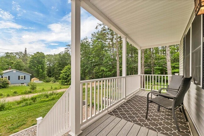 Building Photo - 4 Mill Pond Rd