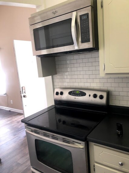 Building Photo - Beautiful 2 Bedroom in Simpsonville