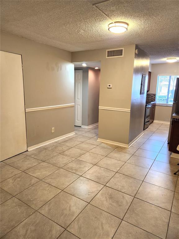 Building Photo - 7609 Abbey Ln