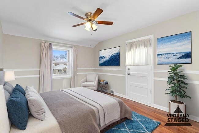 Building Photo - 2063 Inchcliff Rd