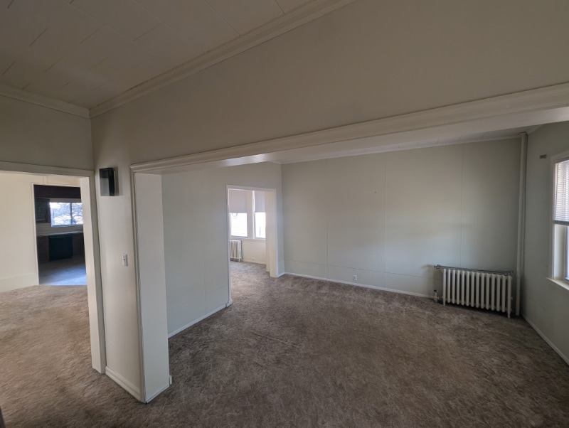 Building Photo - 43 Willow St