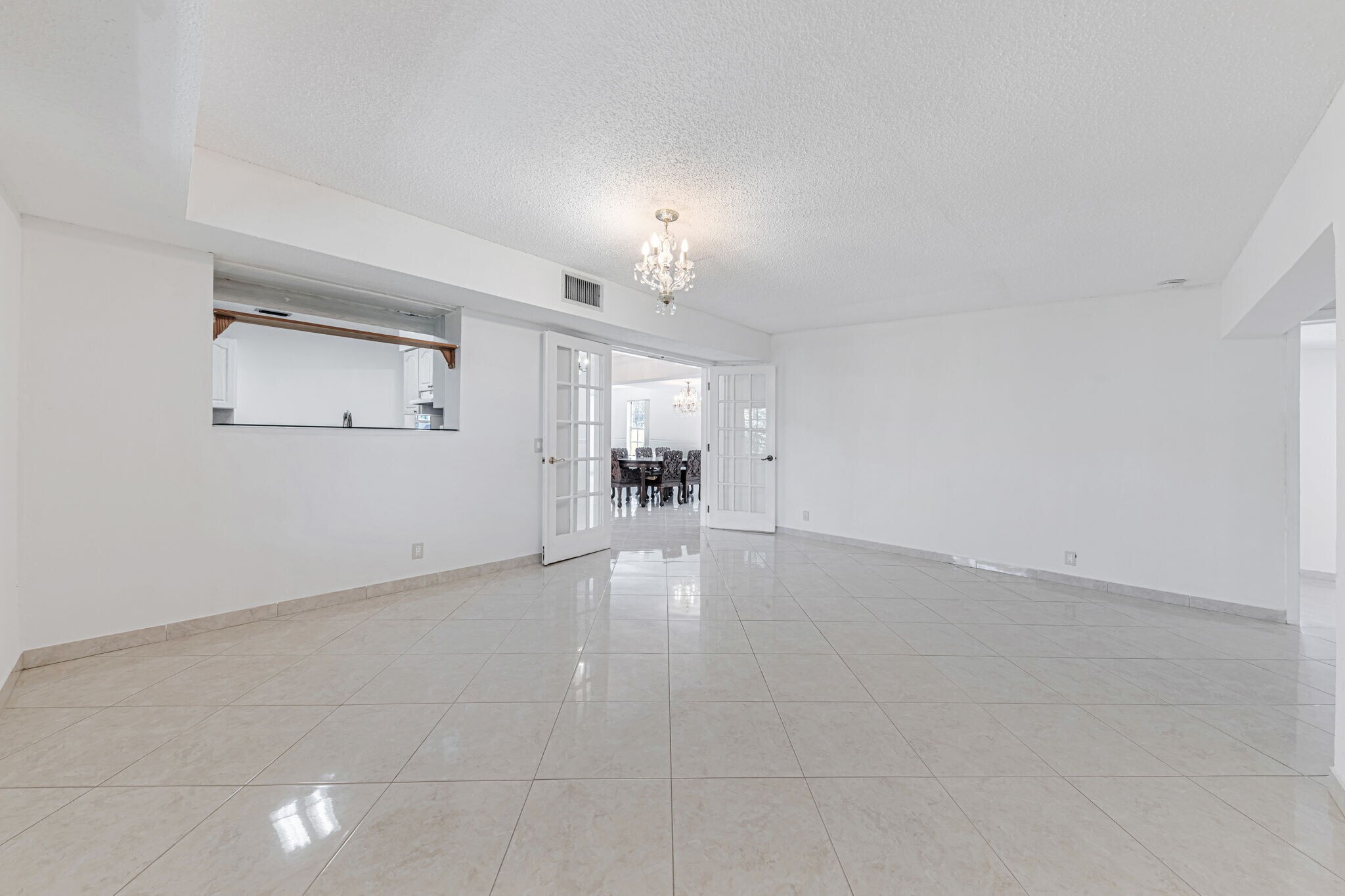 Building Photo - 9941 NW 27th St
