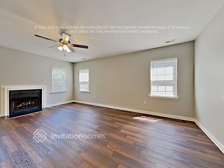 Building Photo - 4223 High Shoals Dr