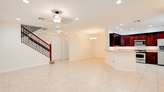 Building Photo - 3055 NW 126th Ave