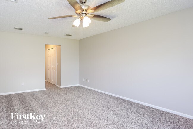 Building Photo - 2767 Samara Ct