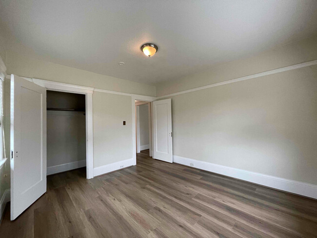 Building Photo - 33711 Railroad Ave