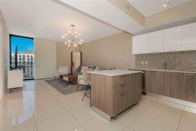 Building Photo - 5300 Paseo Blvd