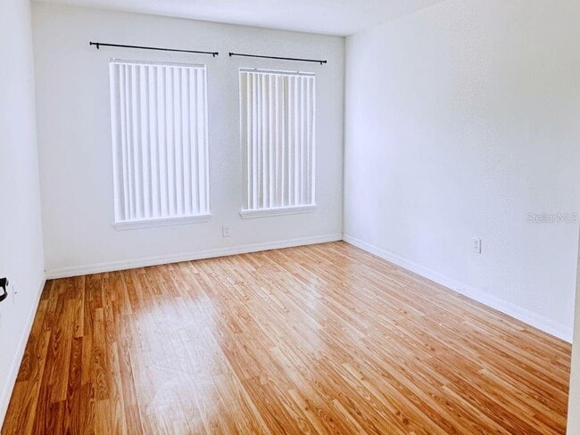Building Photo - 2770 Club Cortile Cir