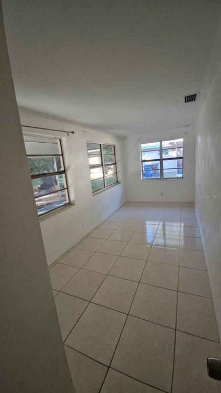 Building Photo - 4208 8th St Ct E