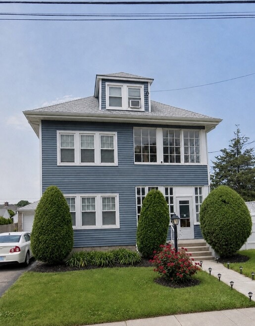 Building Photo - 41-43 Woodbine St