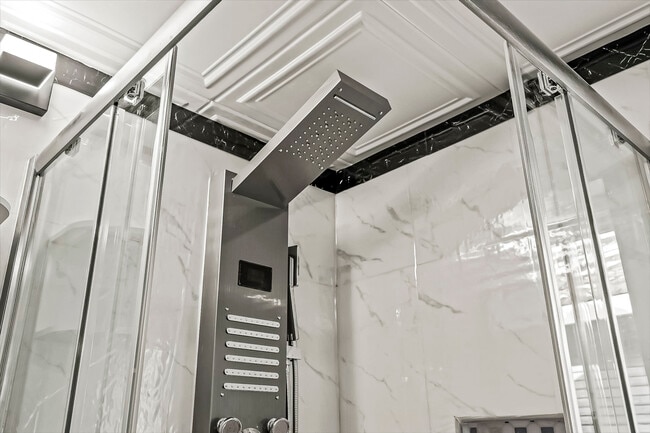 Building Photo - 1935 Maddy Ln