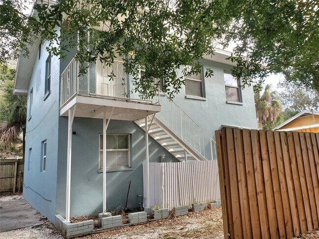 Building Photo - 665-662 28th Ave S