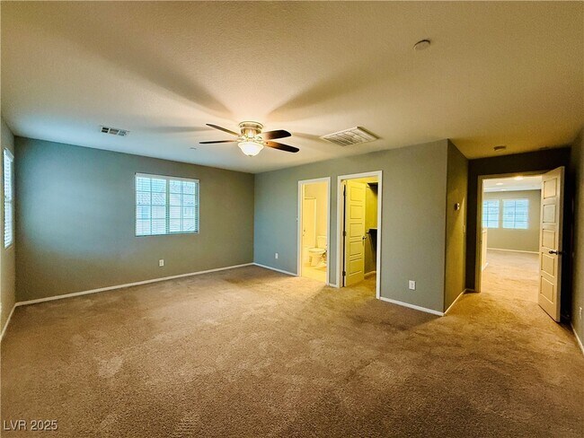 Building Photo - 253 Kindly Way