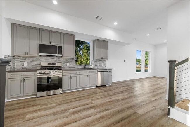 Building Photo - 2548 Walcott Ln