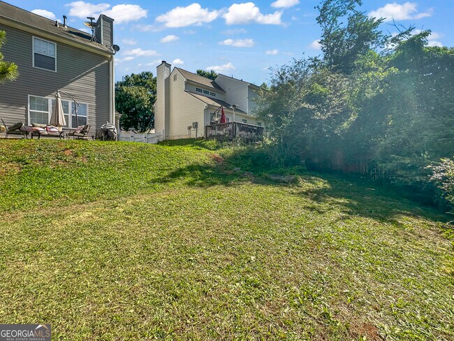 Building Photo - 90 Greystone Cir