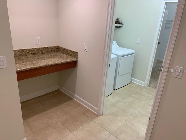 Building Photo - 7513 Bluejack Oak Dr