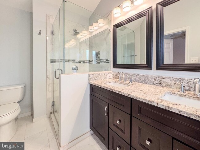 Building Photo - 11742 Valley Ridge Cir