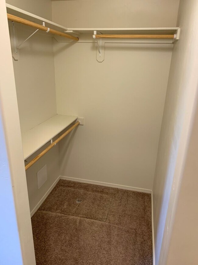 Building Photo - Newer single family home in Nampa!!!