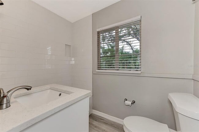 Building Photo - 1891 Prospect St