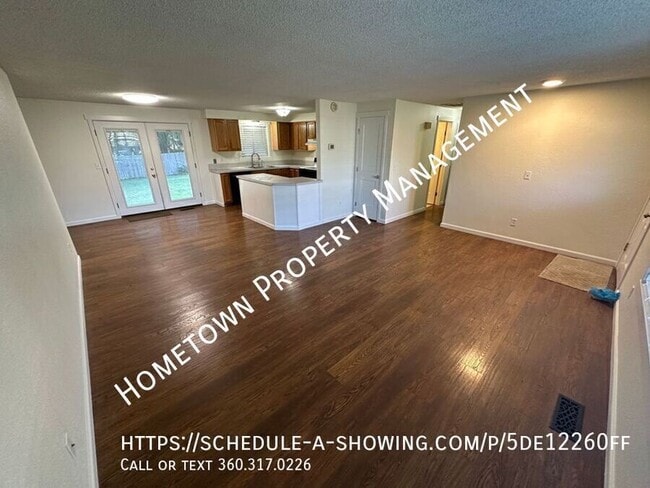 Building Photo - 3611 Landau Ave NE