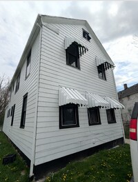 Building Photo - 1187 E 61st St