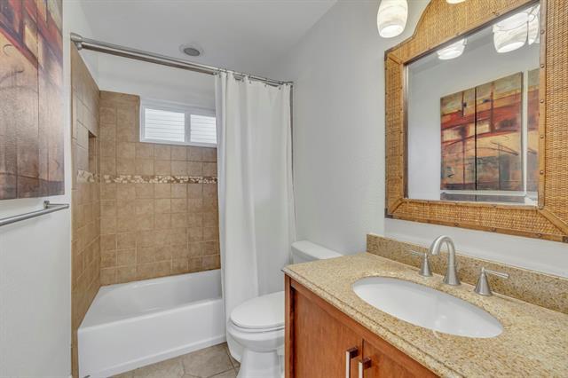 Building Photo - 3354 Summerfield Dr