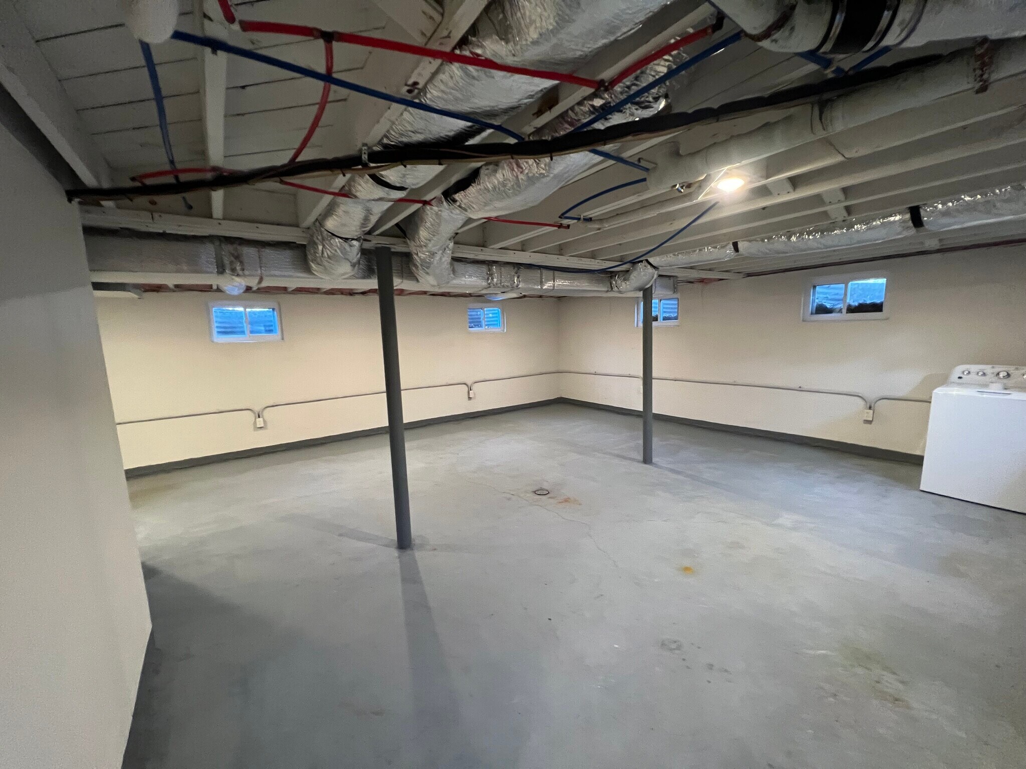 Building Photo - 4020 Bradshaw Rd