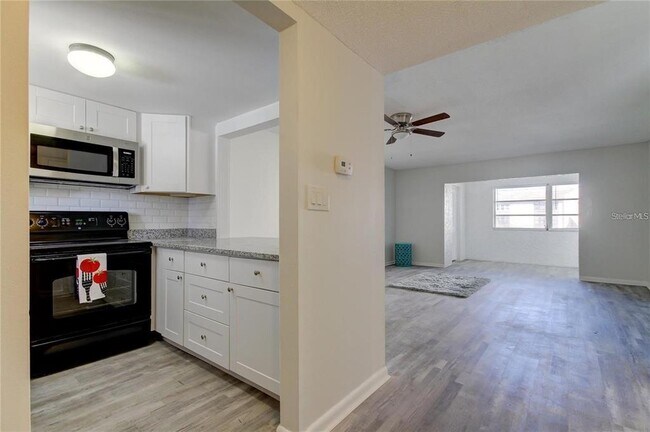 Building Photo - 4901 Onyx Ln