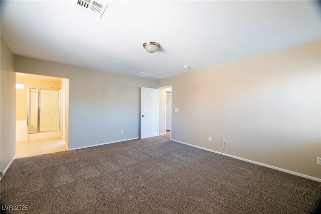 Building Photo - 7718 Ornamento Way