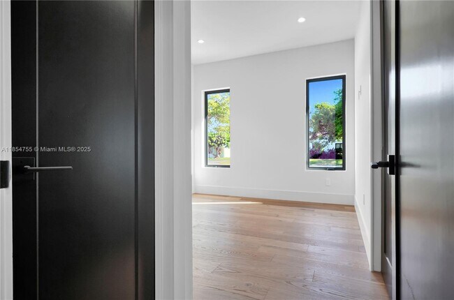 Building Photo - 8765 SW 175th St