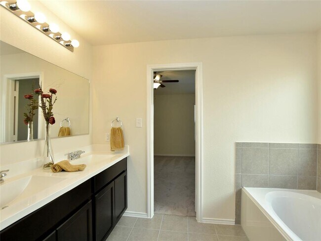 Building Photo - 21712 Gallus Dr
