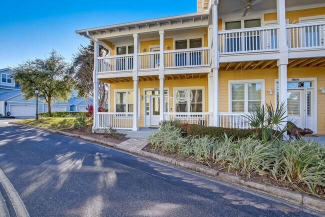 Building Photo - Coastal Living on Amelia Island