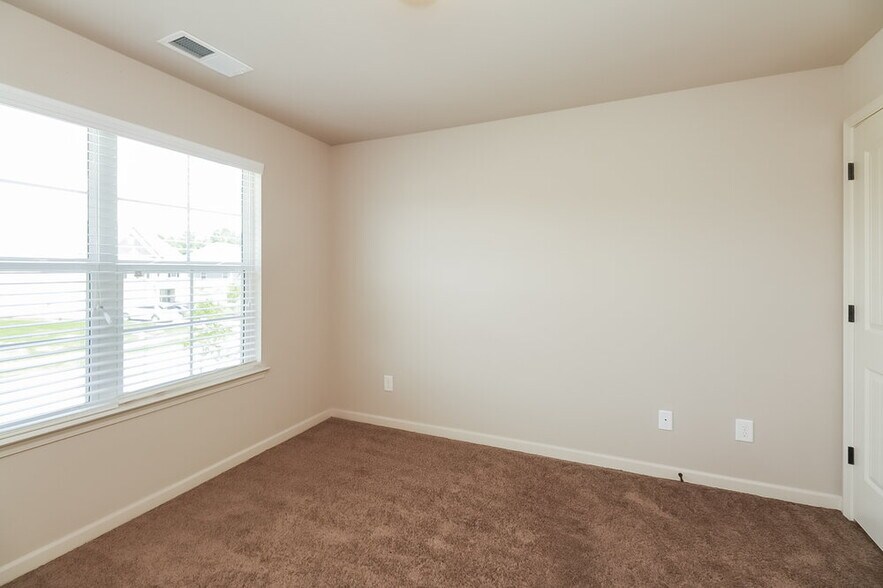 Building Photo - 1224 Nottley Dr