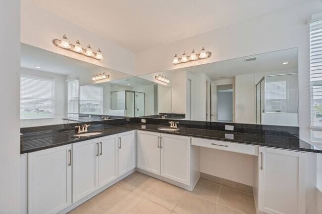 Building Photo - Resort Style Amenities - 2023 Construction