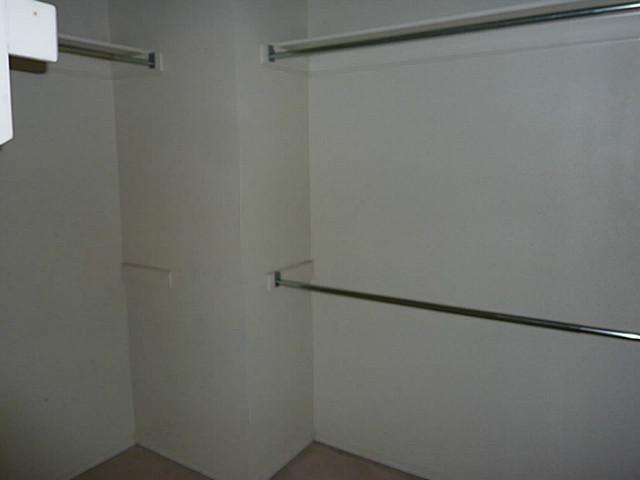 Building Photo - 111 Waterford Dr