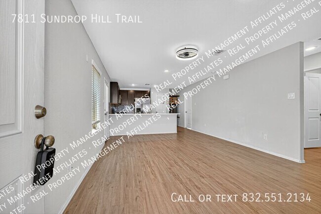 Building Photo - 7811 Sundrop Hl Trl