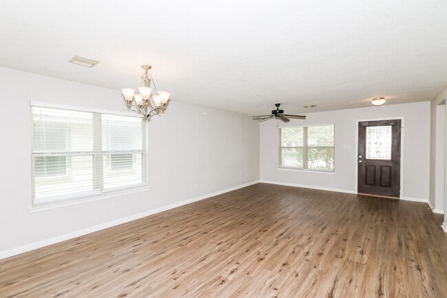 Building Photo - 15315 Harris Canyon Ln