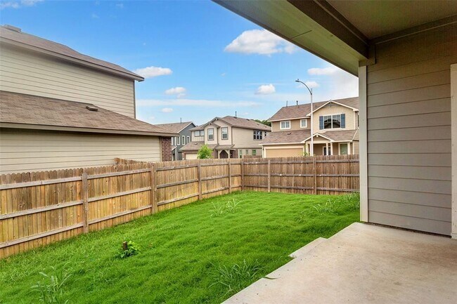 Building Photo - 1309 Anhalt Dr