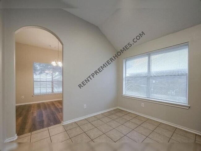Building Photo - 9035 Melody Park Ln