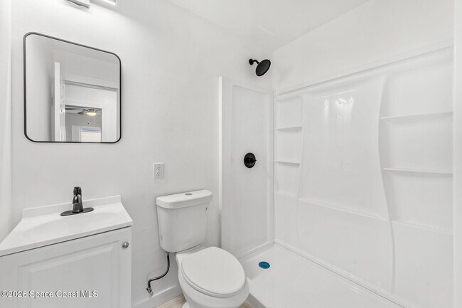 Building Photo - 405 Dummitt Ave