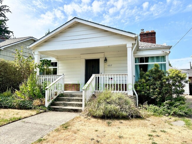 Primary Photo - Gorgeous 2 Bedroom with finished basement,...