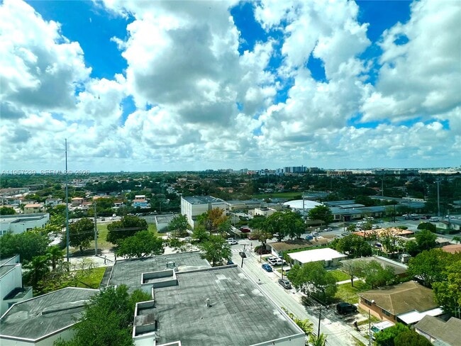 Building Photo - 4242 NW 2nd St