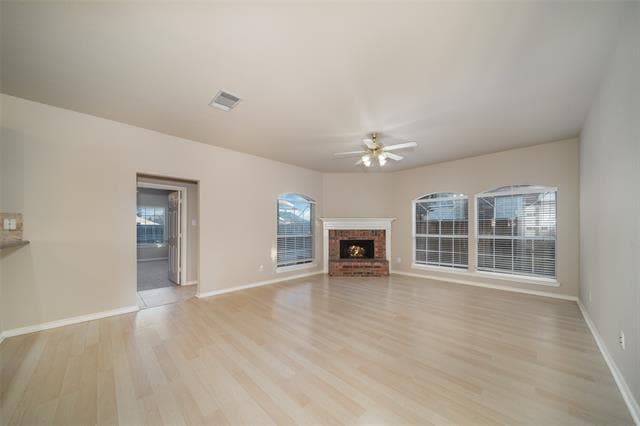 Building Photo - 8228 Novaro Dr