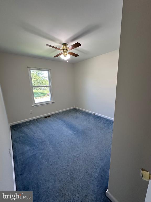 Building Photo - 45675 Schooner Ct