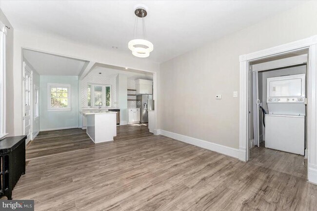 Building Photo - 45 Mattingly Ave