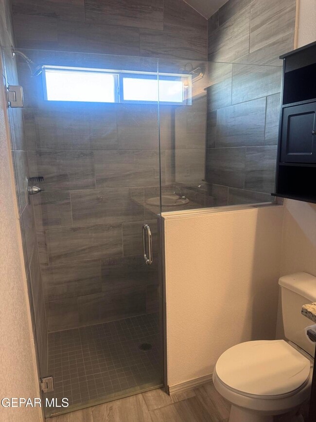 Building Photo - 5012 Marcella Santillana