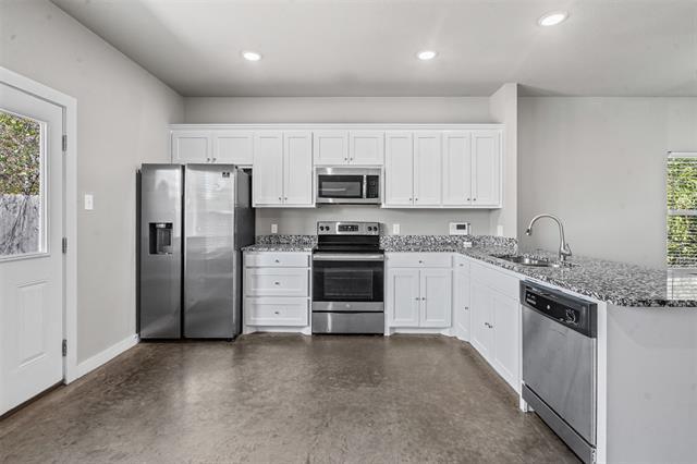 Building Photo - 708 S Rusk Ave