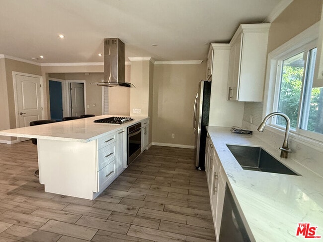 Building Photo - 41 Grace Terrace